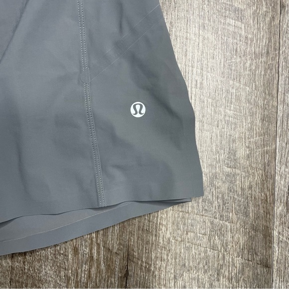 lululemon THE Linerless Shorts 10” Men’s Size Medium - Picture 3 of 9